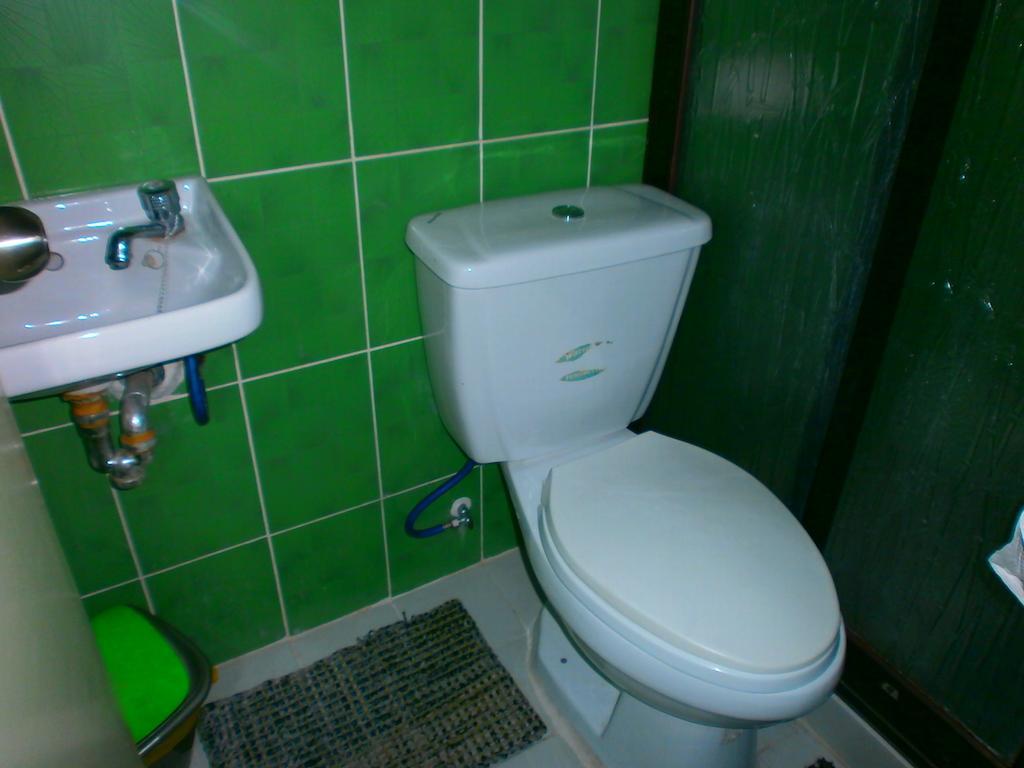 Lyn'S Do Drop Inn Transient House Багио Номер фото