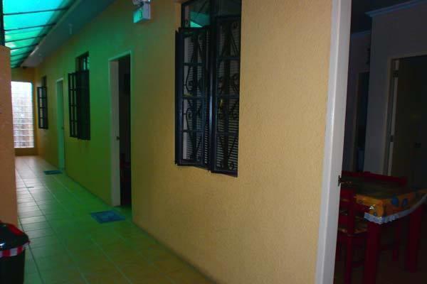 Lyn'S Do Drop Inn Transient House Багио Номер фото