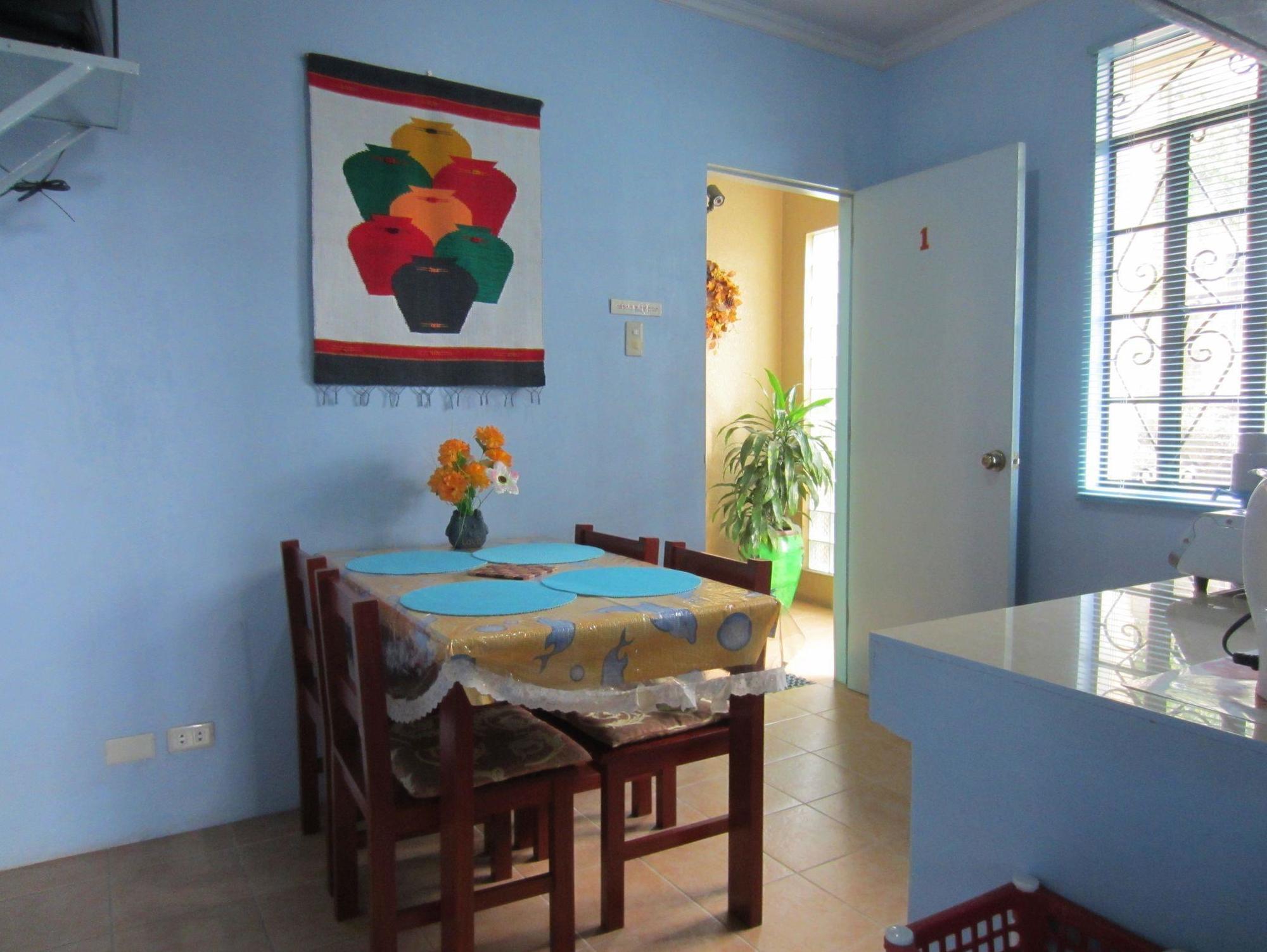 Lyn'S Do Drop Inn Transient House Багио Экстерьер фото